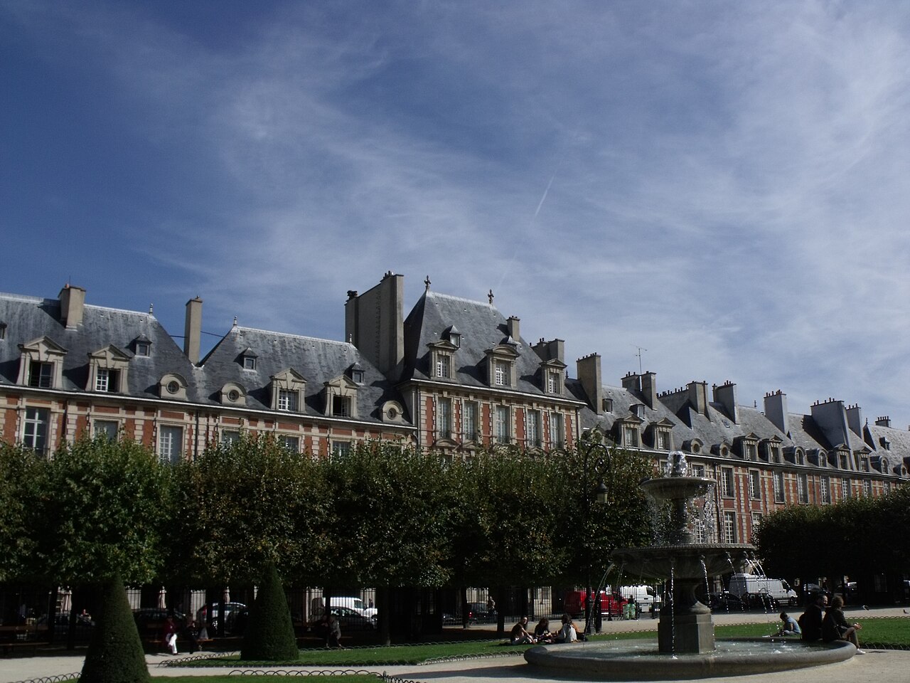 Place des Vosges Paris 4e - AccesKey serrure connectee Marais