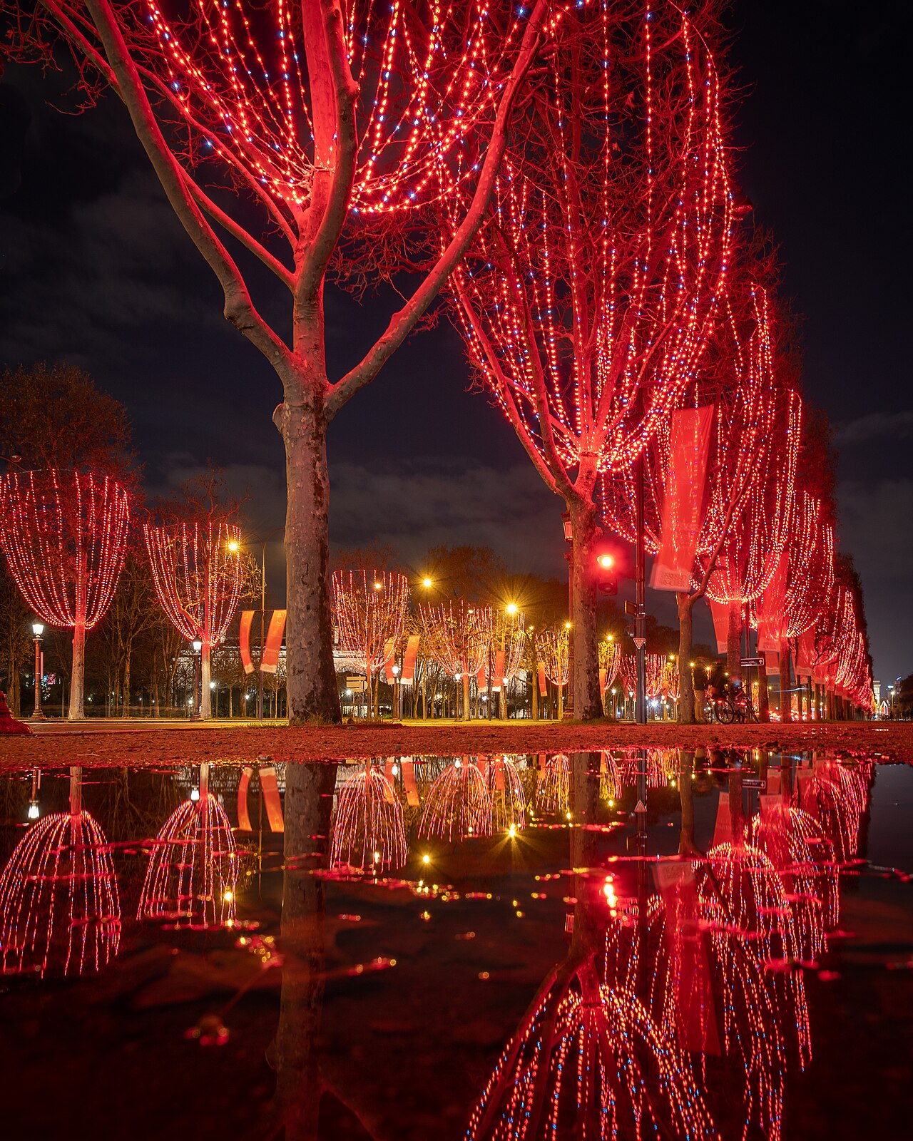 Champs-Elysees Paris 8e - AccesKey serrure connectee